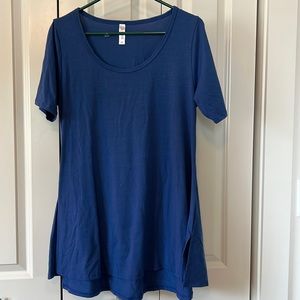 LuLaRoe top, size M